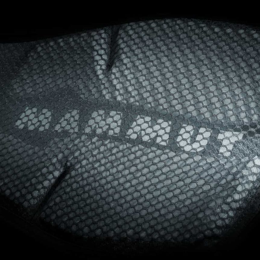 sk Mammut zariadení unisex lítium 30 lesy-čierna T4LB6J1346